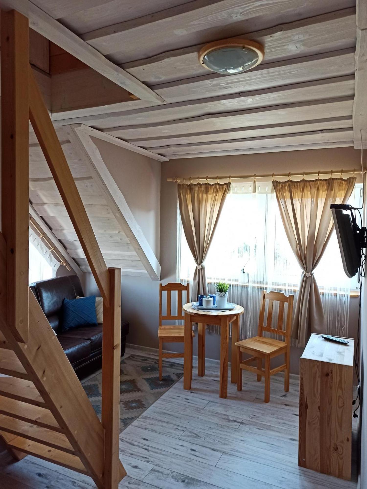 Rodzinny Zakatek "U Gluszkow" Bieszczady Myczkowce Exterior foto